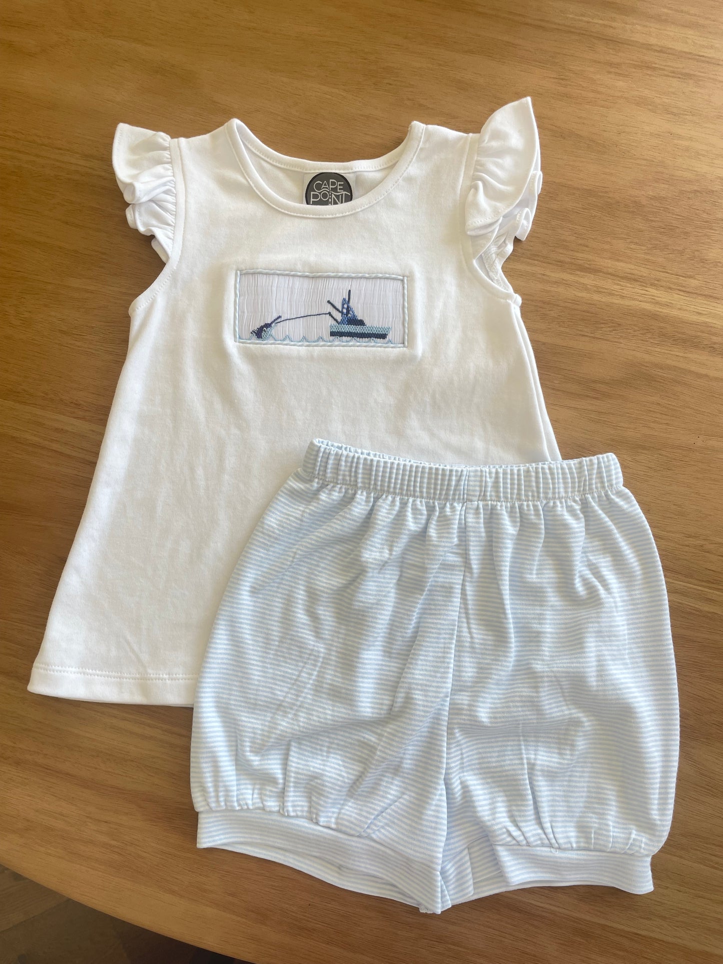 HOOKED UP GIRL SHORT SET