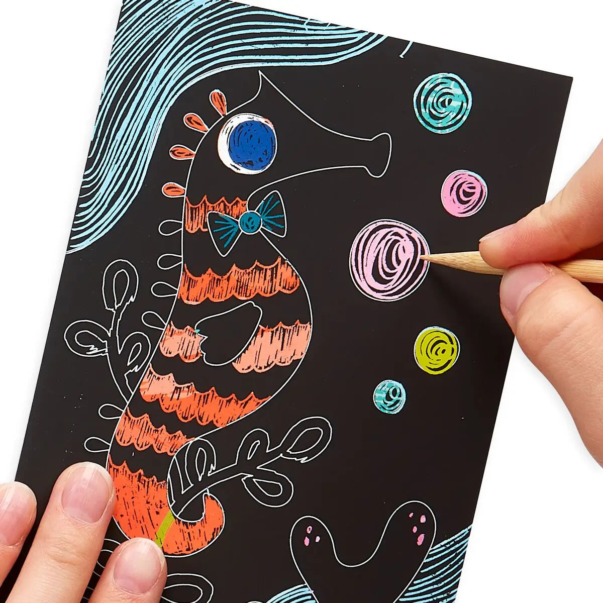 MINI SCRATCH & SCRIBBLE: FRIENDLY FISH