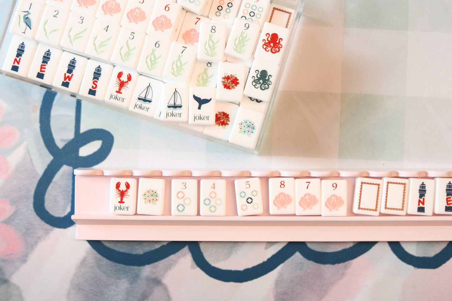 Ballet Pink Scalloped Wooden Mahjong Racks