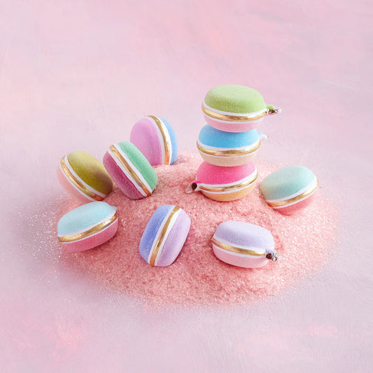 HALF & HALF RAINBOW MACARONS 2.25"