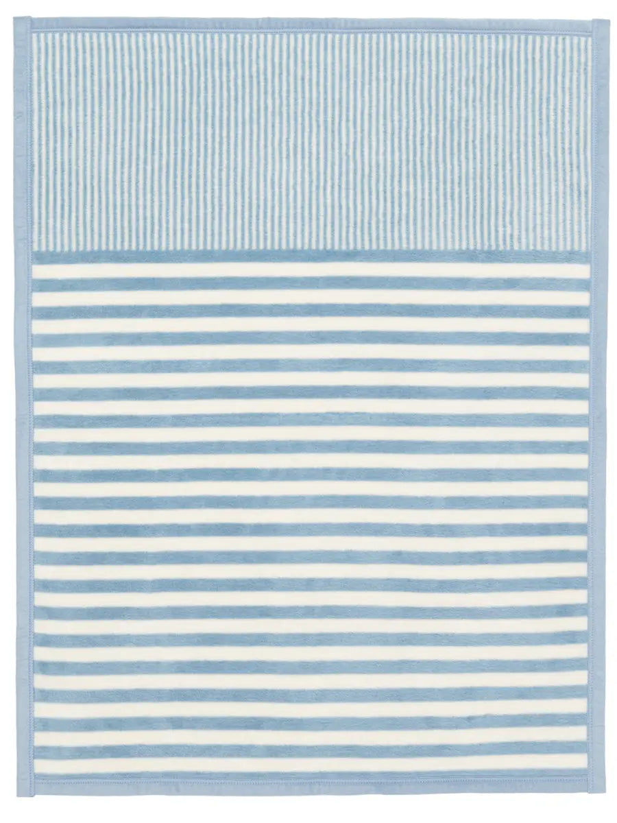 BABY BLUE MINI BLANKET