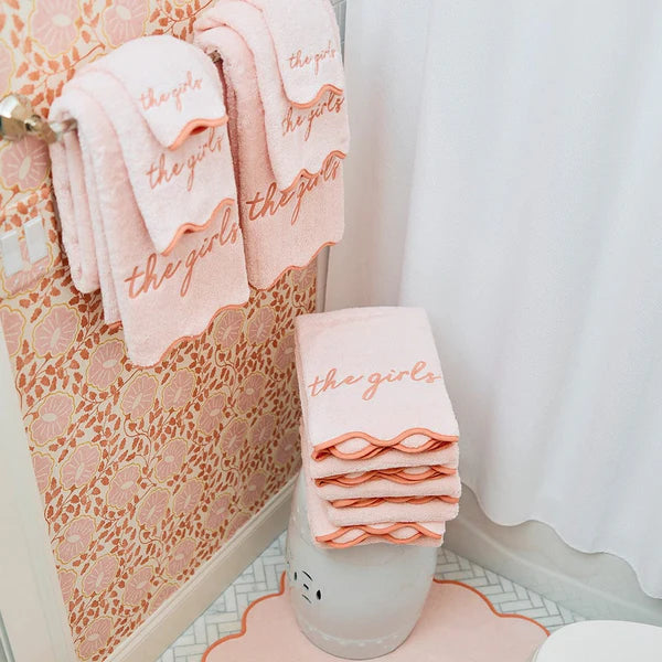 SCALLOP BATH TOWEL