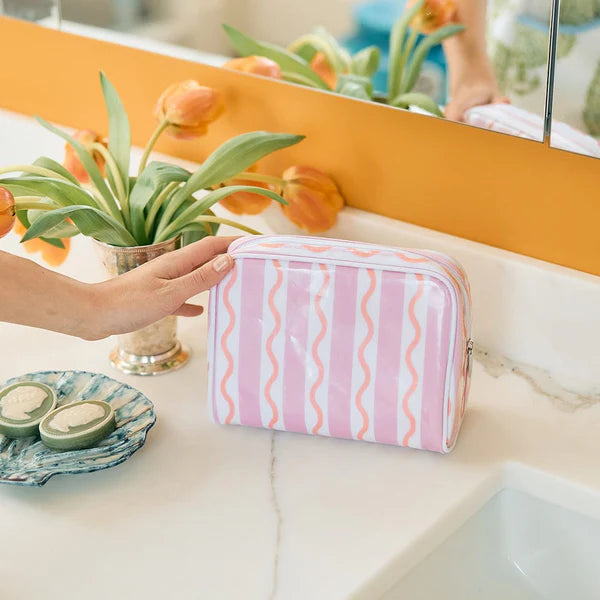 SMALL PATTERNED TOILETRY BAG