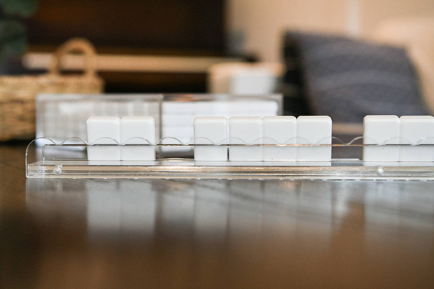 Scallop Mahjong Rack Clear Acrylic